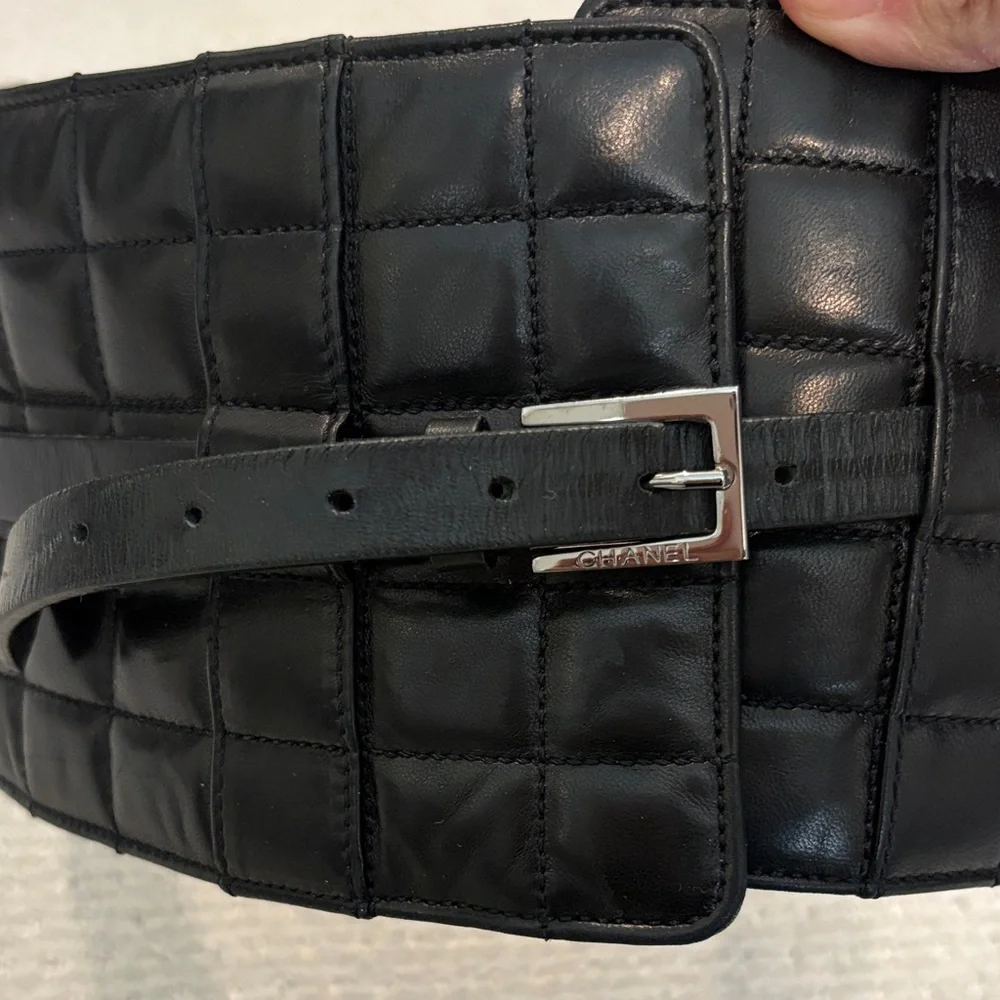 Vintage Chanel Black Quilted Leather Waist Belt